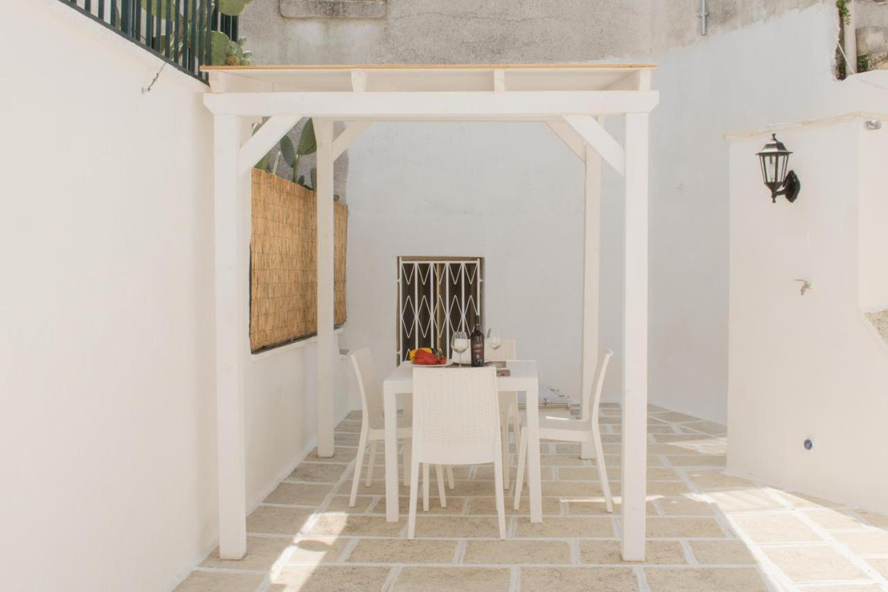 Amari'S Home Ostuni Eksteriør billede